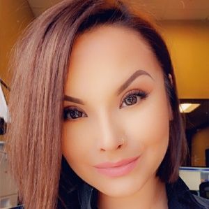 Meet your Posher, Ashlee